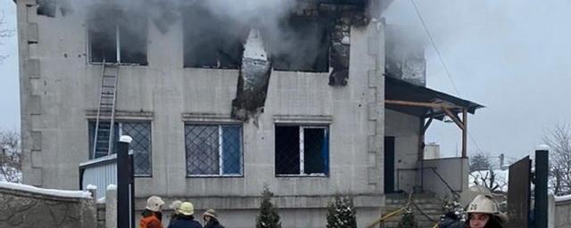 По делу о пожаре в харьковском пансионате для пожилых задержали трех человек
