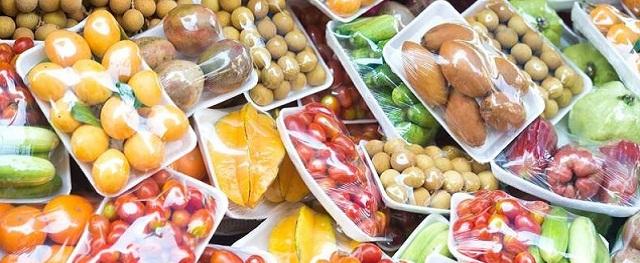 Ученые из России создали упаковку, сохраняющую первозданную свежесть овощей и фруктов