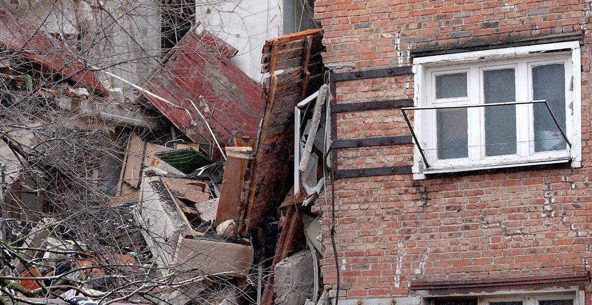 Жильцы ростовской аварийной пятиэтажки, в которой обрушился подъезд, получат компенсации