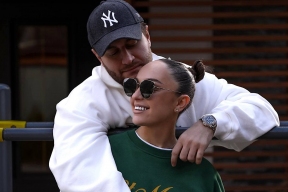 Дава «прочувствовал» беременность на себе и принес извинения женщинам