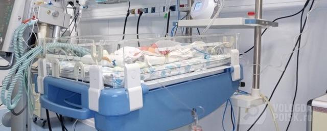 В Вологде врачи спасли новорожденную девочку с аномалией легких с помощью уникальной процедуры EXIT