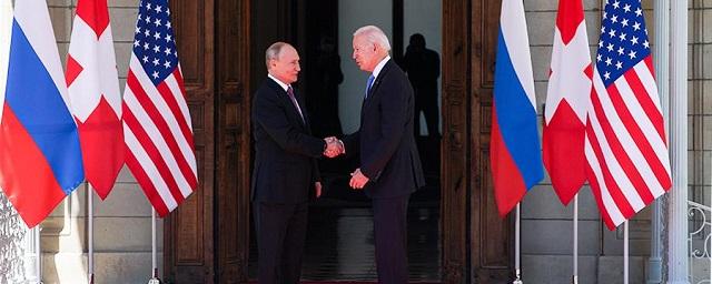 Владимир Путин и Джо Байден начали переговоры в узком составе