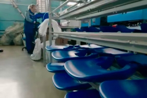 Глава Удмуртии Александр Бречалов: Дворец спорта «Ижсталь» получит 3 040 новых кресел, произведенных в Ижевске