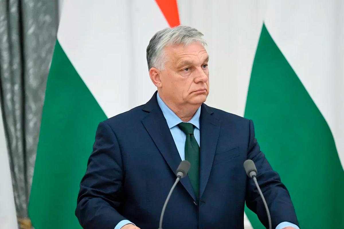Орбан призвал Венгрию идти собственным путем, отметив падение доминирования Запада