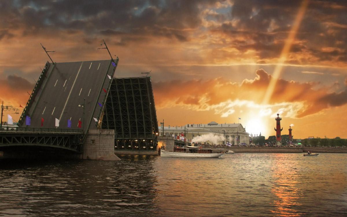Петербург вошел в топ-3 самых бронируемых направлений по программе туристического кешбэка