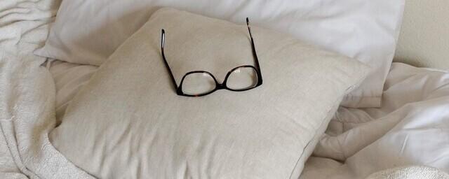 Эксперты назвали 5 вещей в спальне, которые нужно обновлять каждый год