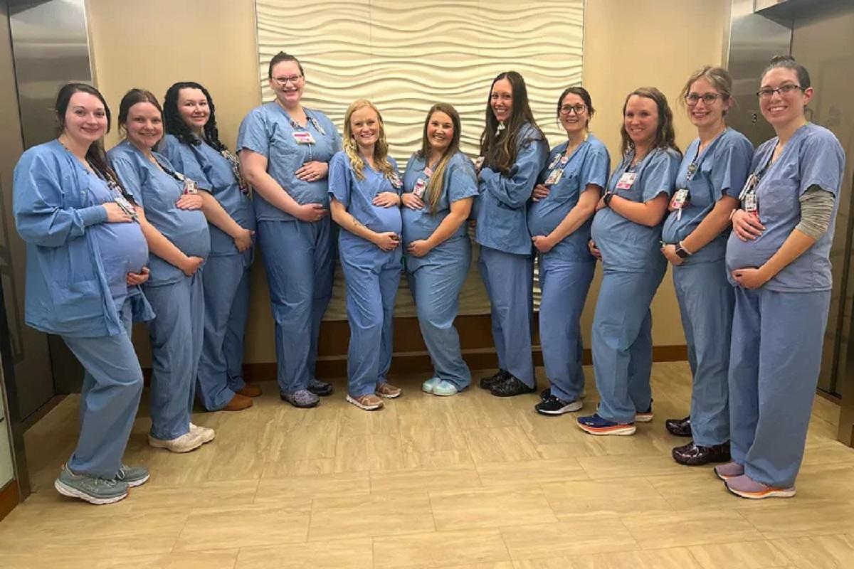 В США одновременно забеременели 14 сотрудниц родильного отделения