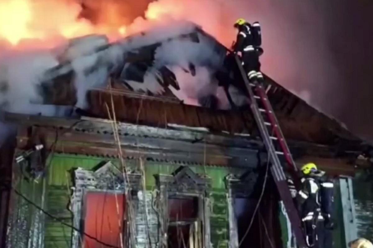 В Зеленограде потушен пожар в частном 1-этажном доме, погибли четыре человека