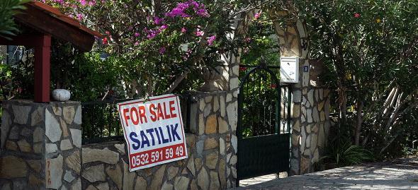 Число россиян, купивших недвижимость в Турции, выросло на 75%
