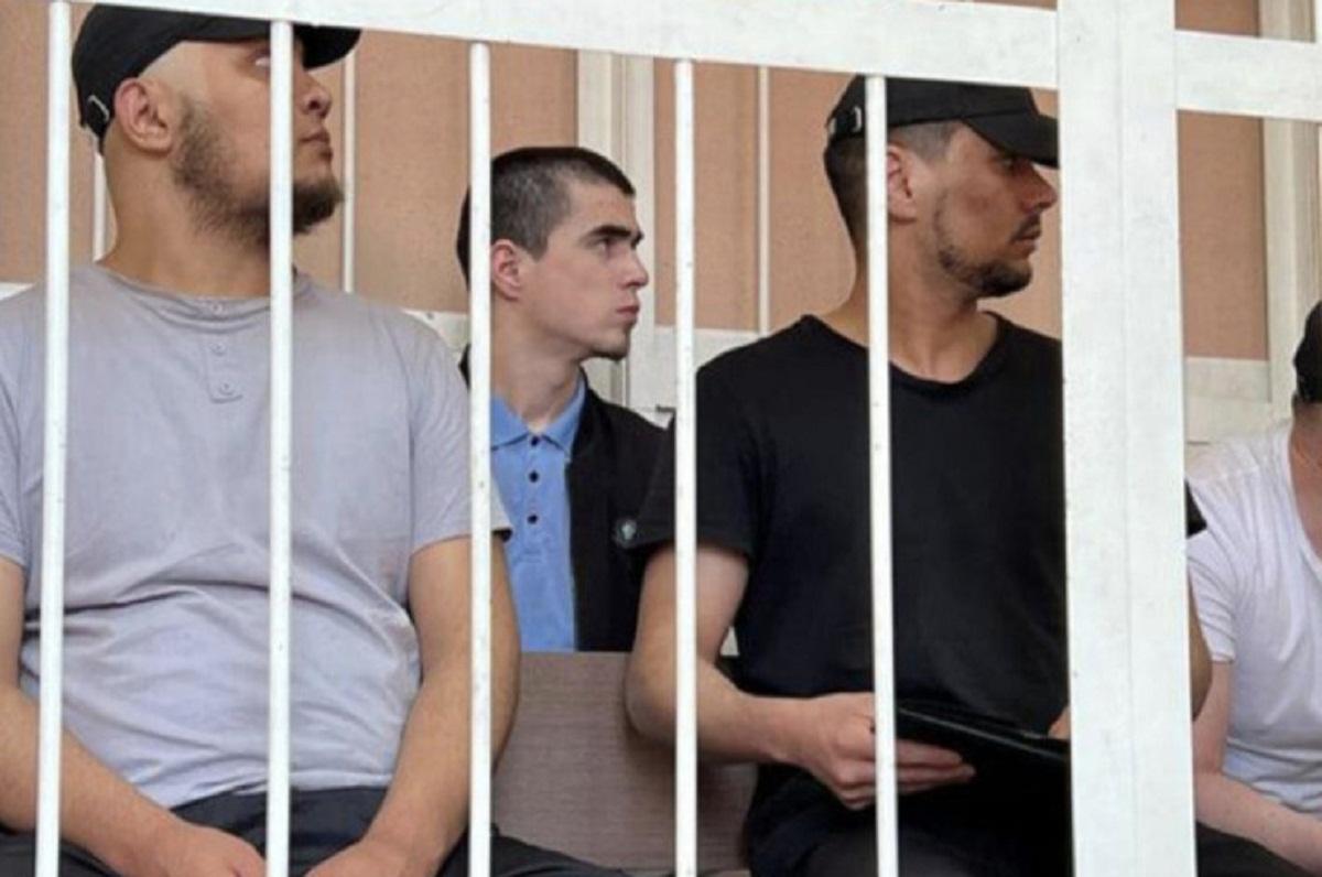 В Новосибирске осудили мигрантов, напавших на надзирателя в колонии