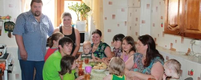 В Казани у пары родился 13-й ребенок