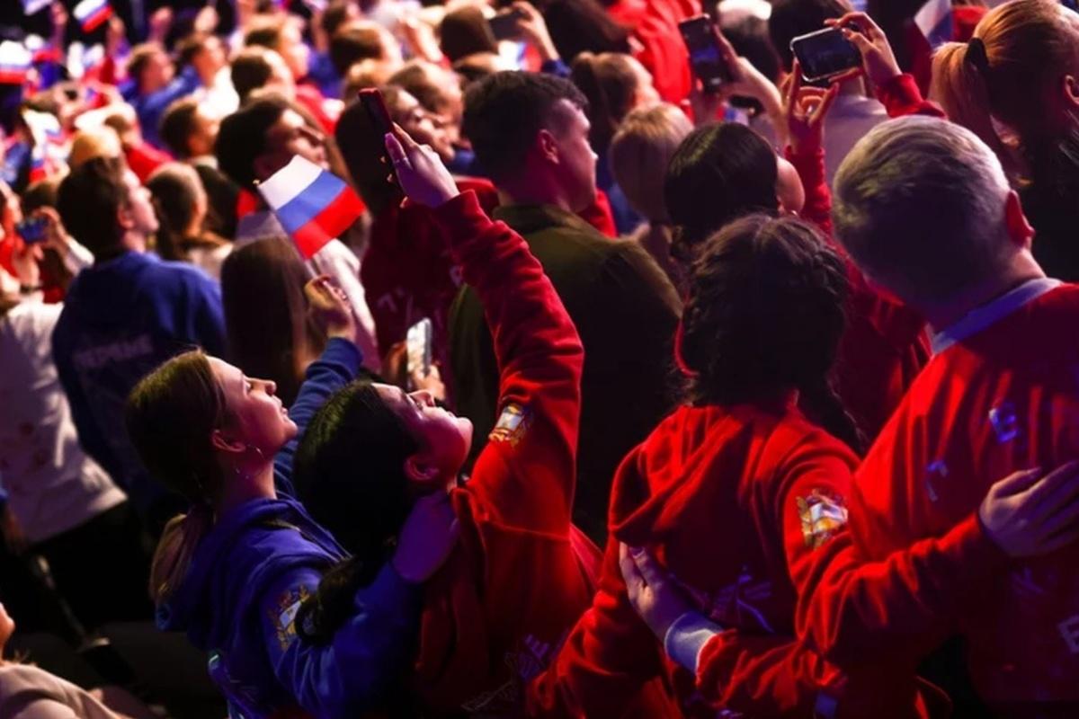 Центры и добровольческие площадки: как в Ростовской области поддерживают молодежь