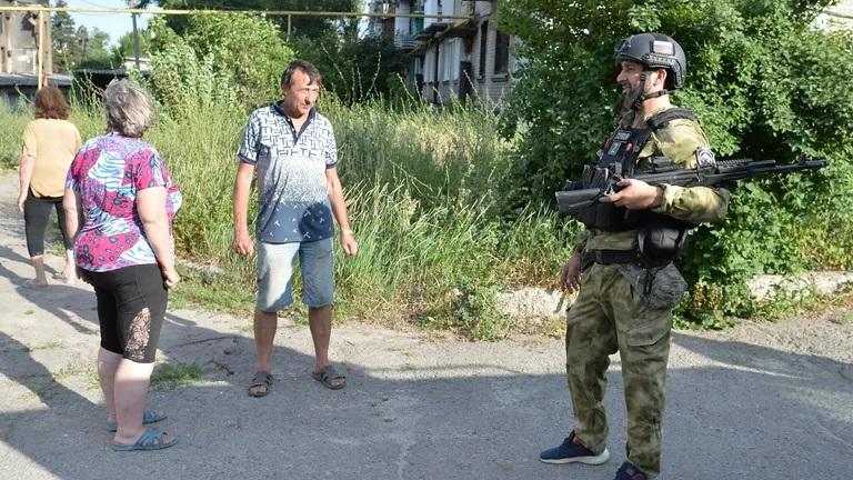 Офицер ВСУ: Россия выиграла битву в эфире. Большинство населения Донбасса пророссийское