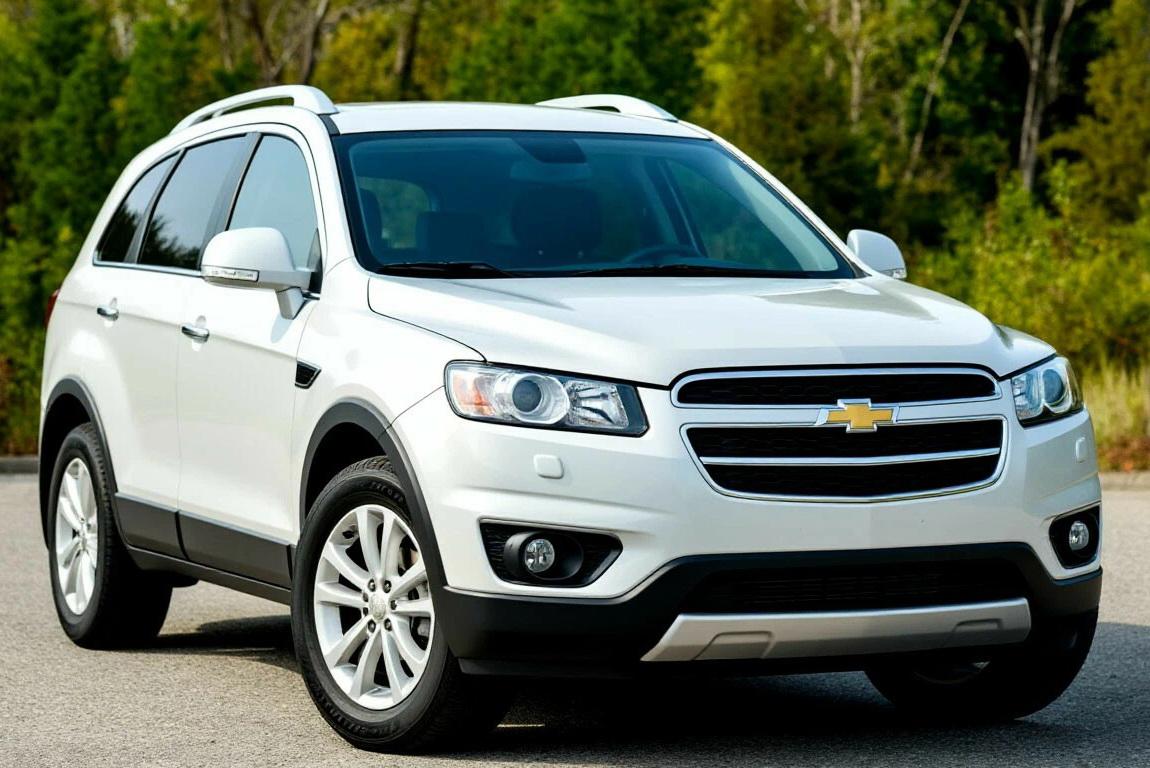 «Однофамилец» из Китая: новый семиместный Chevrolet Captiva за 2,18 млн рублей приехал в Россию