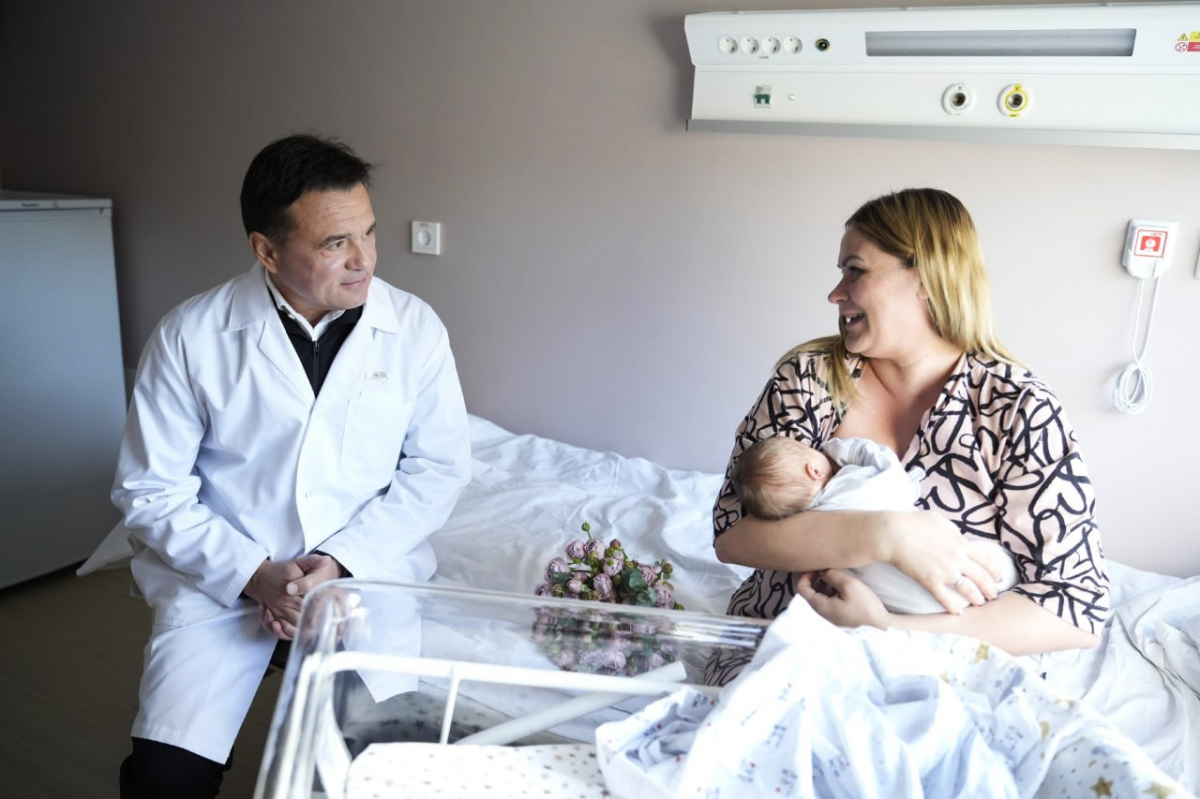 Андрей Воробьев: В Химках после капремонта открылся современный роддом на 102 койки