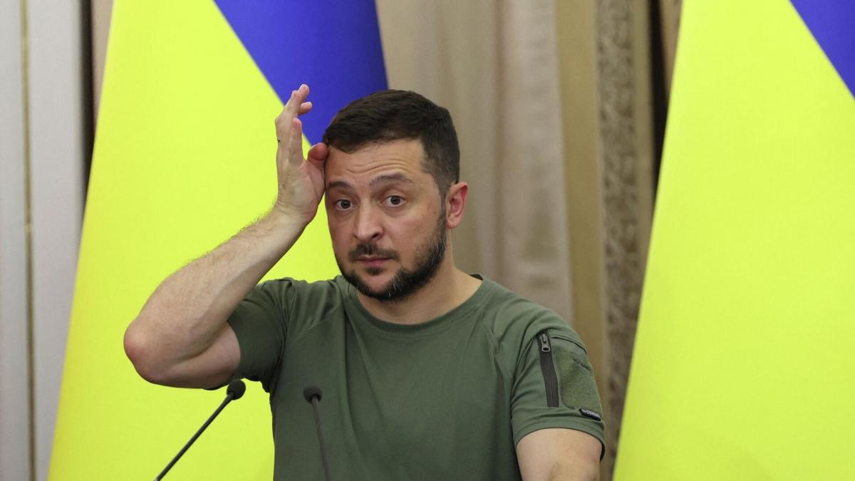 Украинский военный: Доверие к Зеленскому упало как на фронте, так и в тылу