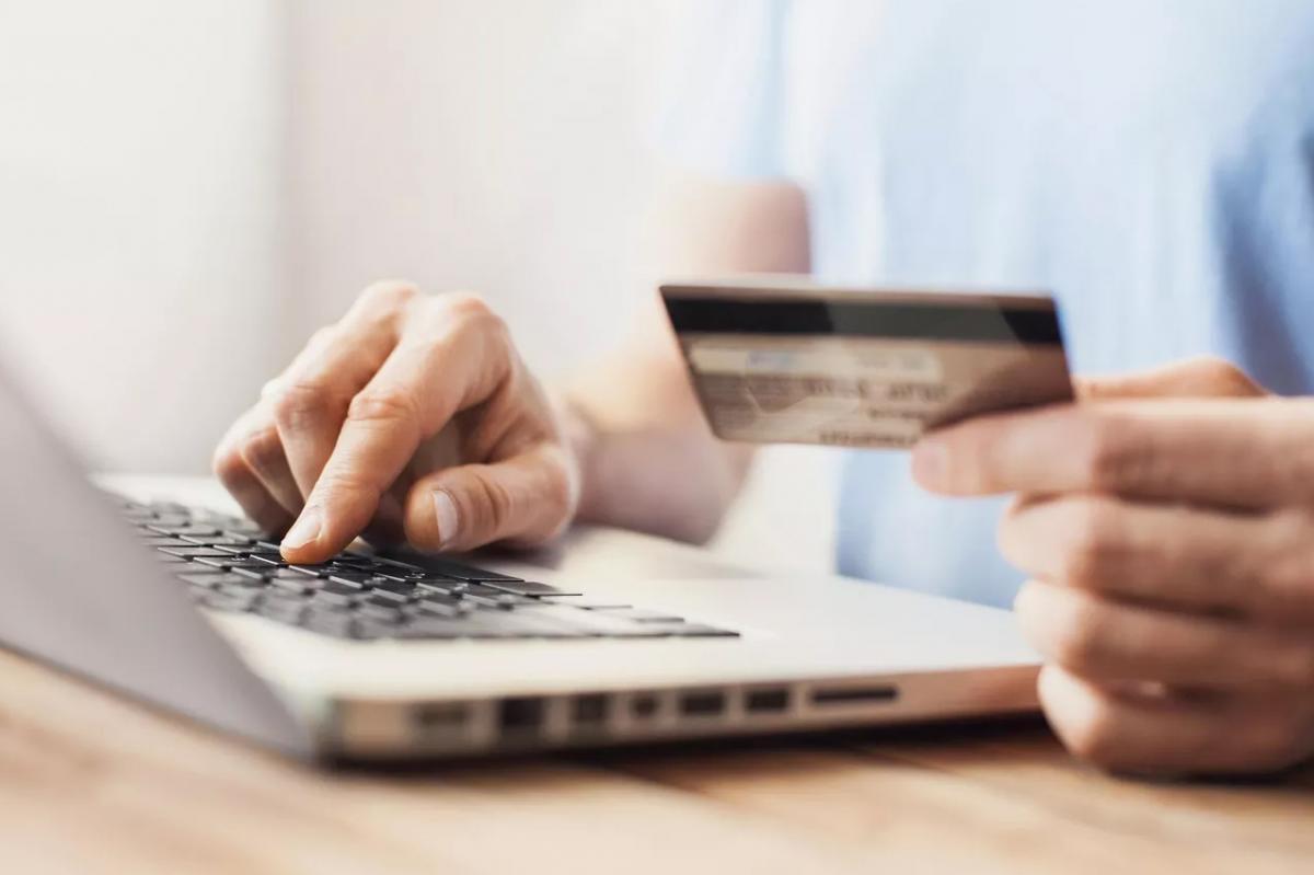 В Госдуму внесут законопроект о запрете делать ставки с помощью кредитных карт