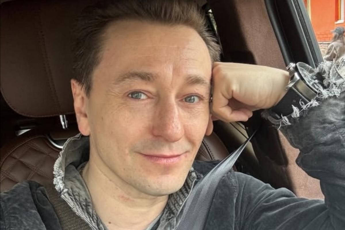 «Пусть все знают!» За что россиянам стало стыдно перед Безруковым. Кот раскрыл правду