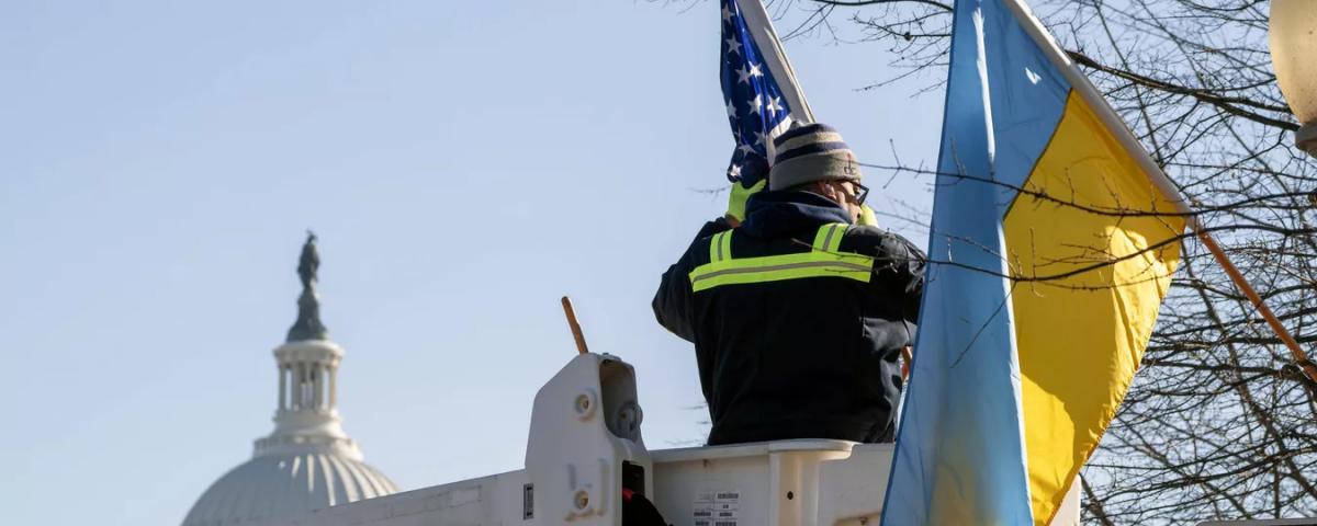 Подполковник ВС США считает, что американские деньги не помогут Украине