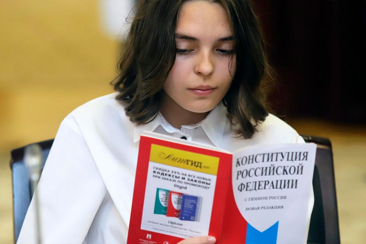 Юрист Шахрай рассказал о правовых рисках признания СССР существующим