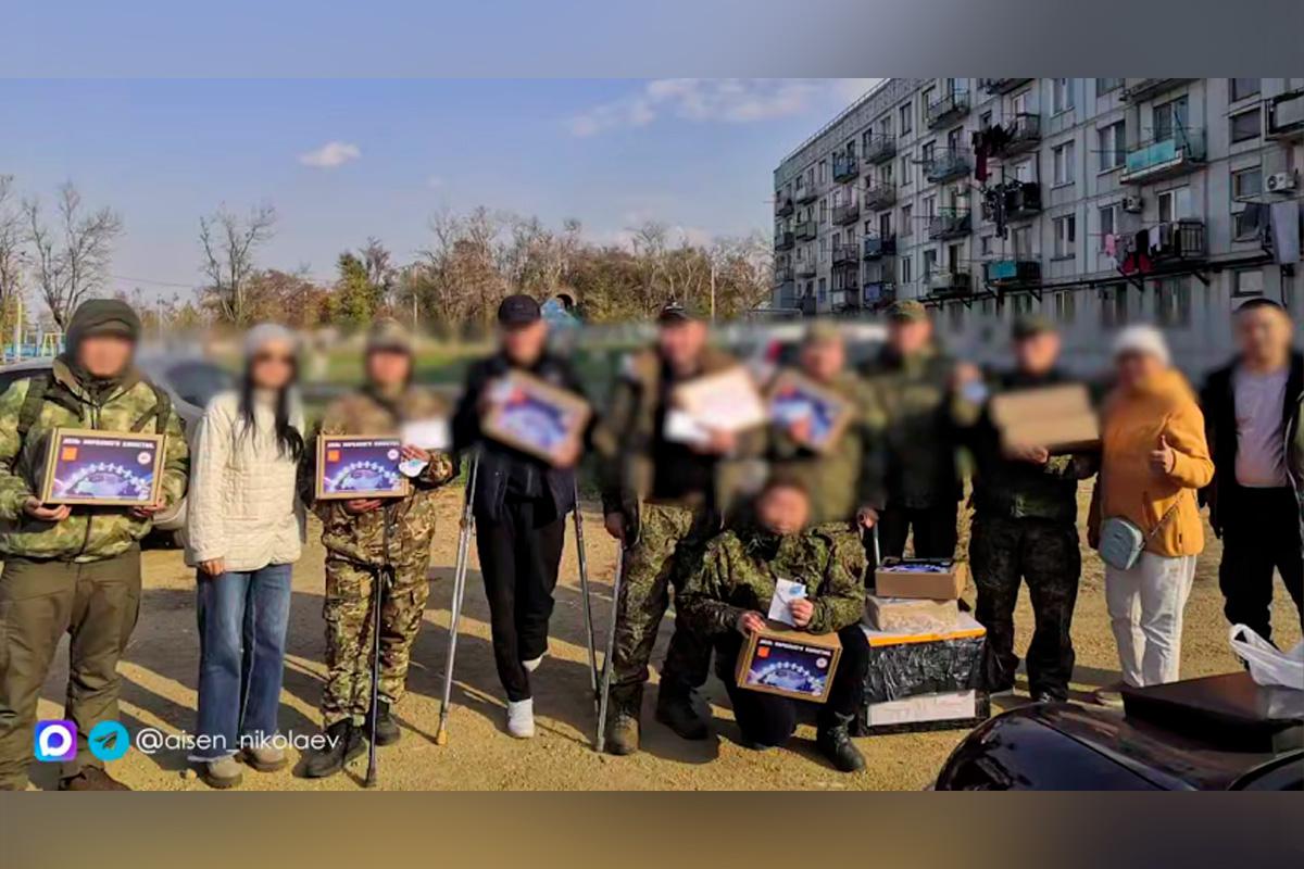 Айсен Николаев сообщил о доставке более 12 тонн подарков бойцам СВО из Якутии ко Дню народного единства