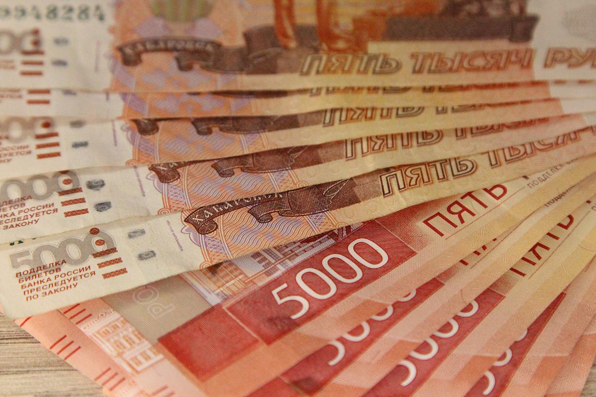 Курганская пенсионерка отдала 93 тысячи рублей курьеру после звонка о «попавшей в ДТП внучке»