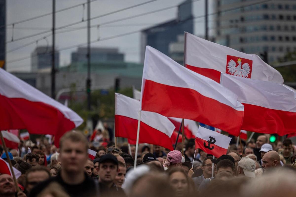 Лидер польской оппозиции раскритиковал общественное телевидение