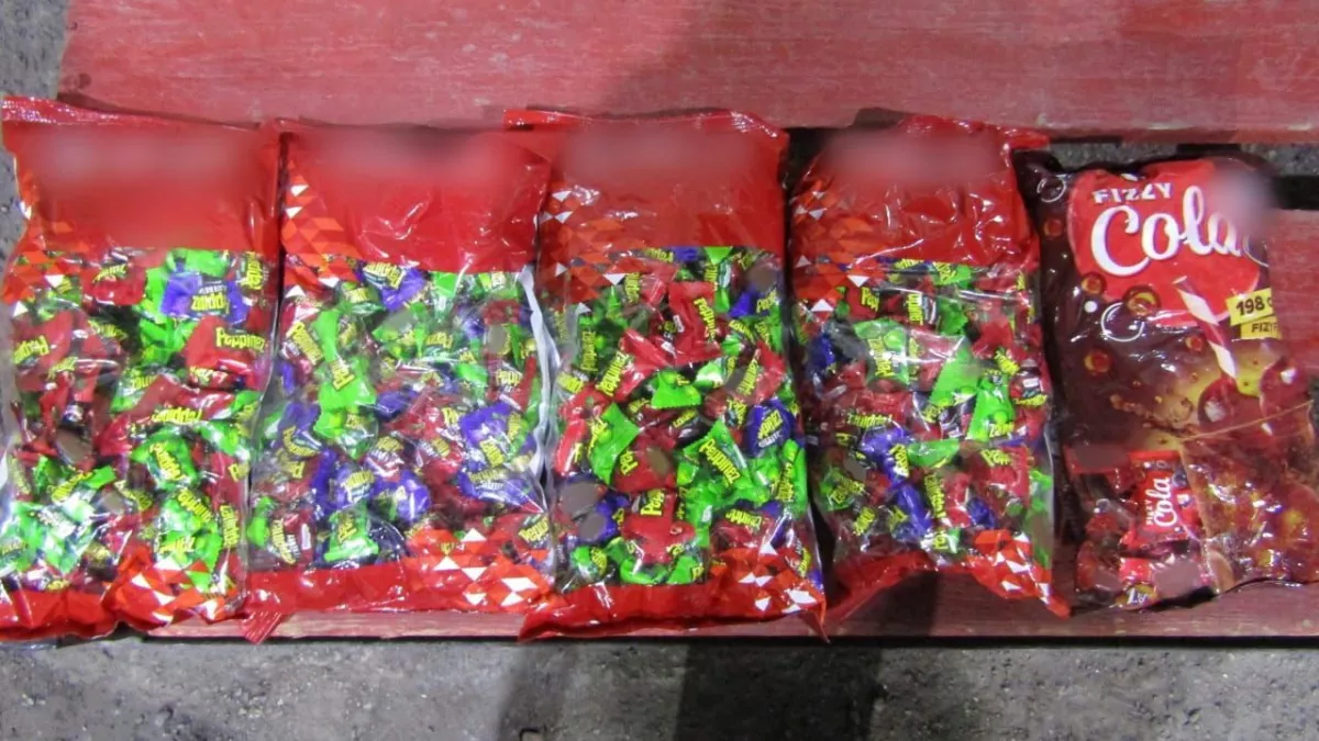 Российские таможенники пресекли завоз партии украинских конфет