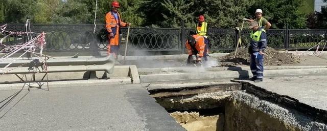 Движение по обрушившемуся мосту в Симферополе  восстановят за 10 дней