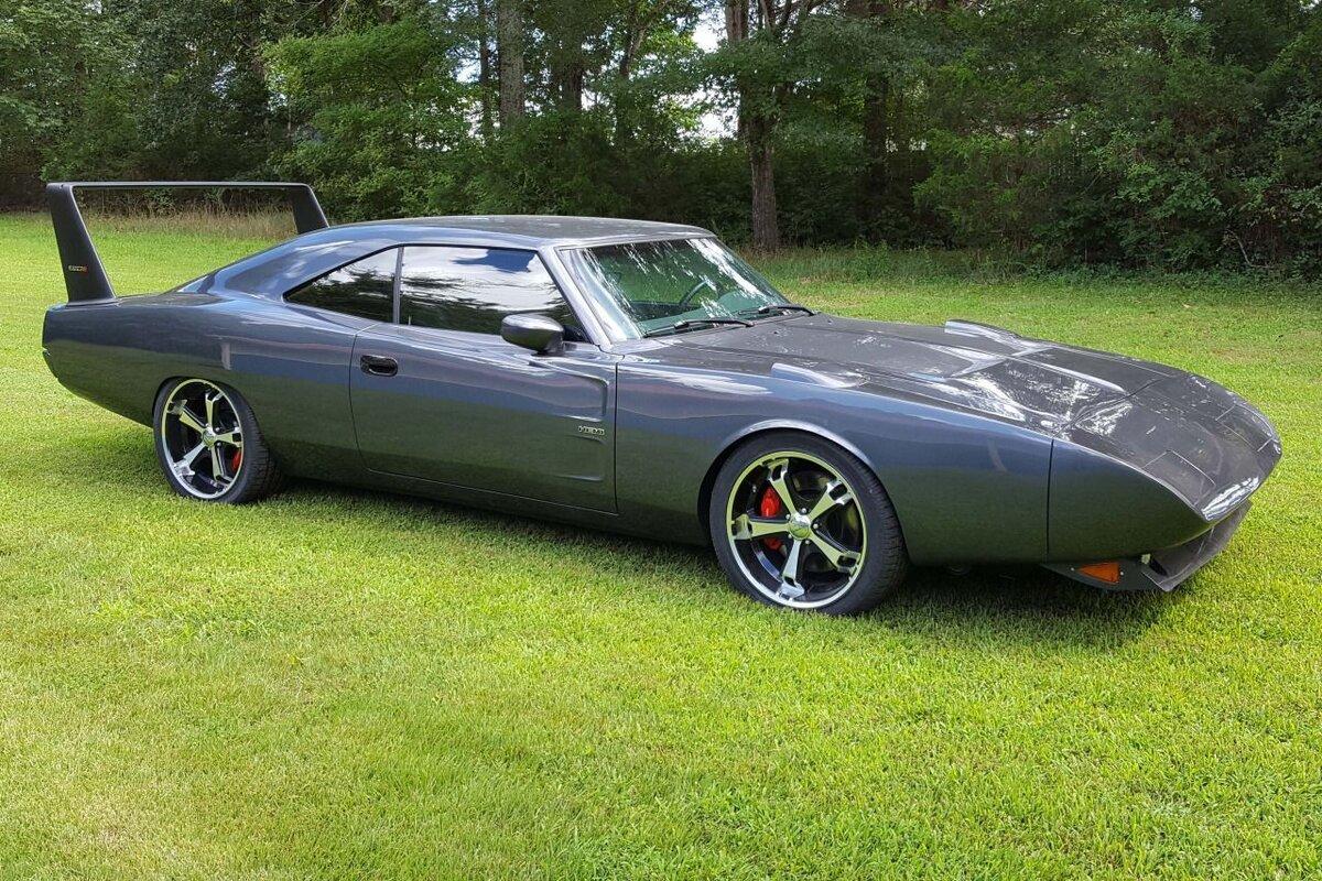 Новая электрическая модель Dodge Charger провалилась на авторынке