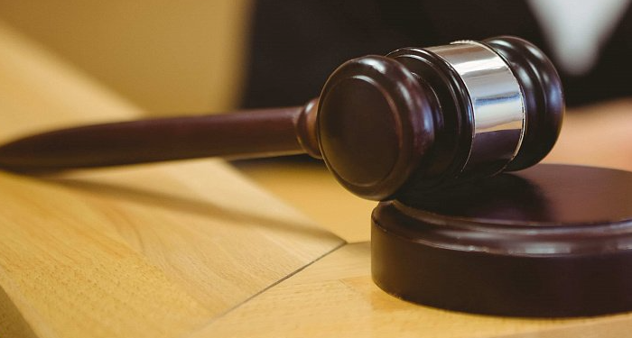 Суд Калмыкии приговорил жительницу соседнего региона к двум годам колонии за удар ножом знакомого