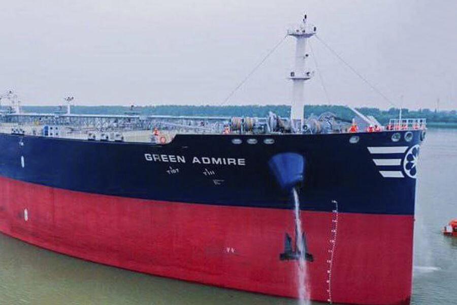 Эстония заявила, что РФ якобы задержала танкер Green Admire на выходе из порта Силламяэ