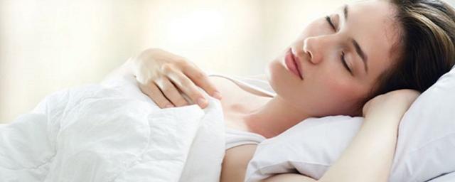 Ученые: По позе человека во время сна можно определить его характер