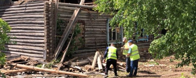 В селе Нагорное в г.о. Клин продолжают сносить расселенные бараки
