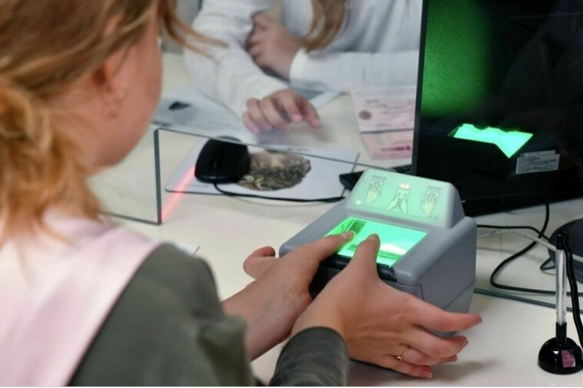 ФСБ выступила с инициативой поощрять граждан за предоставление биометрических данных