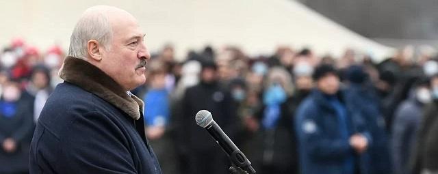 Александр Лукашенко: Польша должна пропустить беженцев в Германию ради остановки кризиса