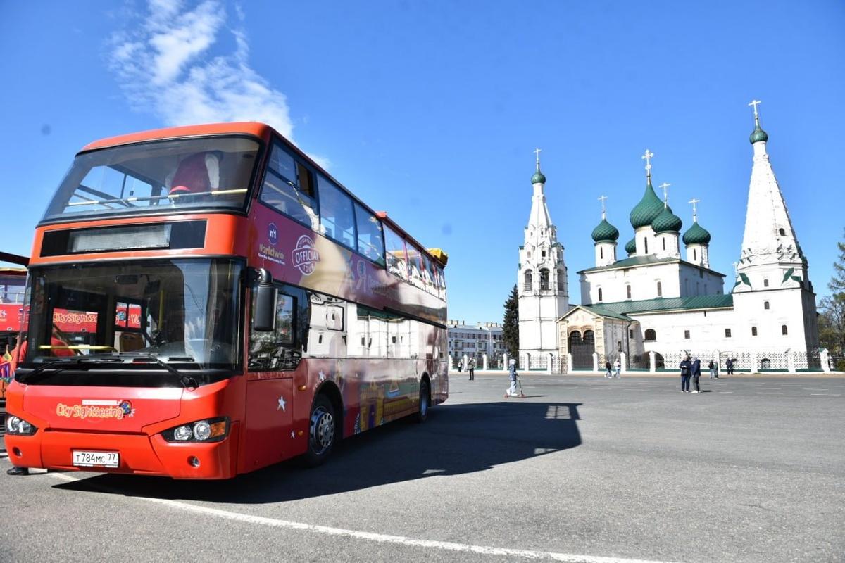 В Ярославле начали работать туристические автобусы