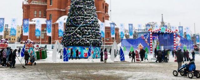 В центре Волгограда проходит фестиваль традиций народов мира