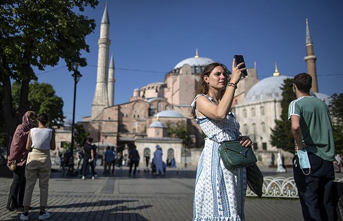 Турецкие курорты изменили правила для туристов и отелей