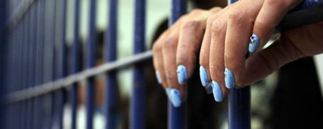 Жительницу Нерюнгри, распространявшую наркотики, осудили на шесть лет
