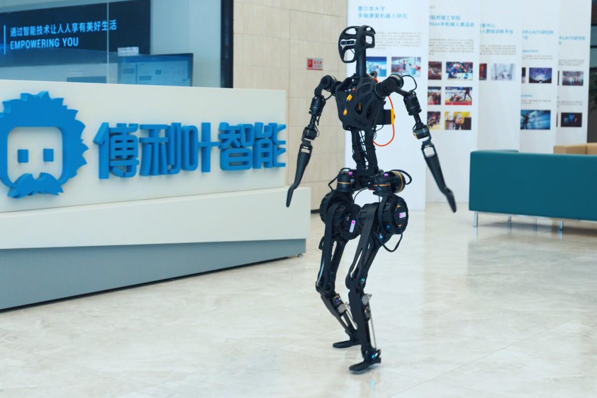 Армия роботов из Китая может атаковать США
