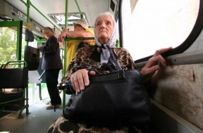 В ХМАО расширен список пенсионеров, которые могут бесплатно ездить на транспорте