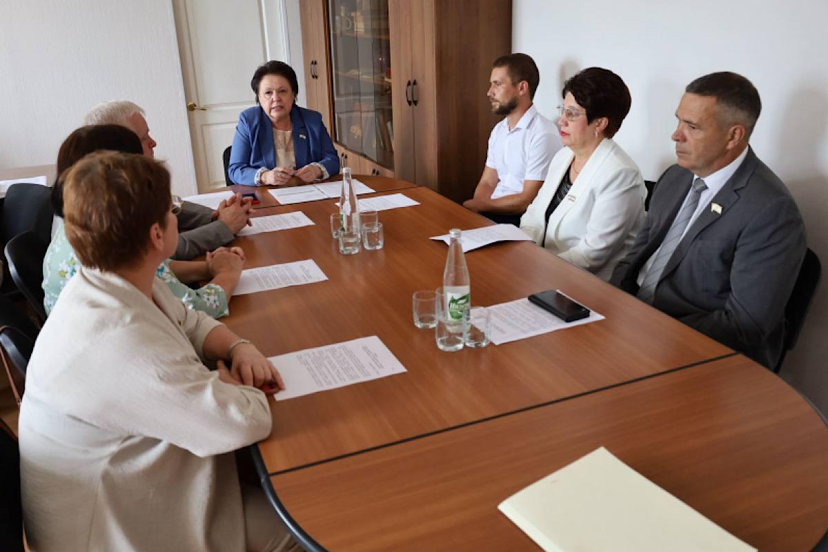 Участники программы «Герои среди СВОих» приступили к стажировке в госучреждениях Мордовии