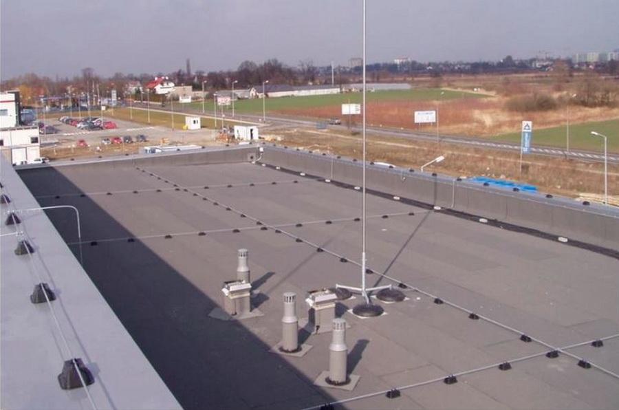 Благодаря решению Сергея Ситникова костромичи смогут обезопасить жилье и имущество от молний