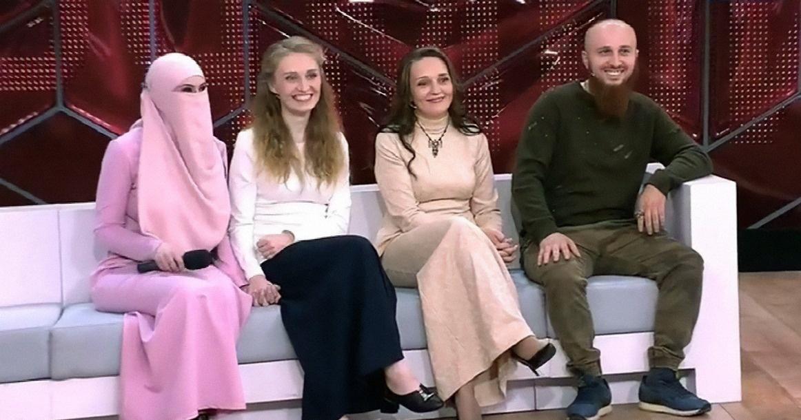 «Президент семьи» стал подозреваемым. Дочь многоженца Сухова рассказала «жуткую правду» в прямом эфире