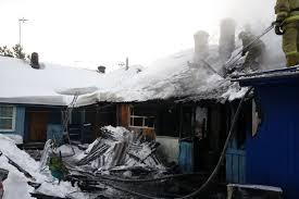 В Новосибирске при пожаре в частном доме могли погибнуть трое детей