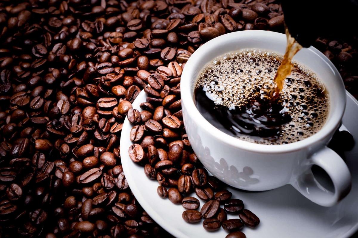 Эндокринолог Терушкин назвал тревожным симптомом отсутствие бодрящего эффекта от кофе