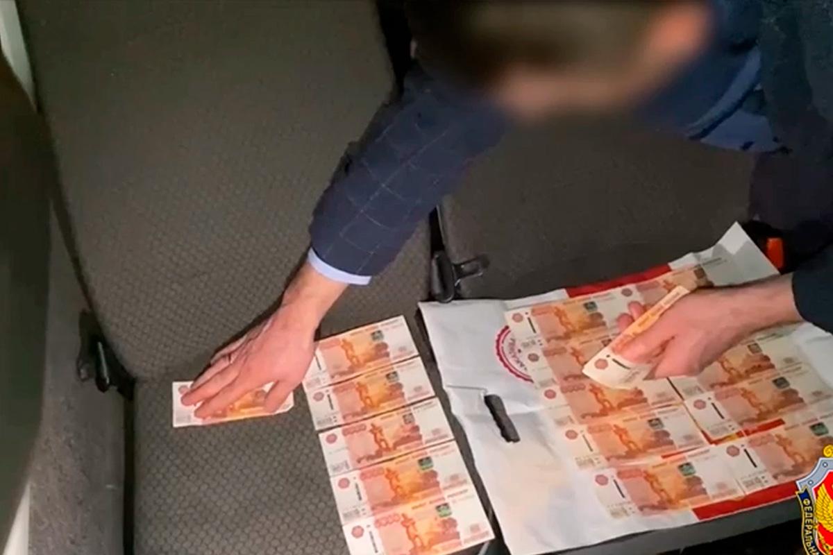 В Нижнем Новгороде возбуждено дело против сотрудницы оборонного института за взятку