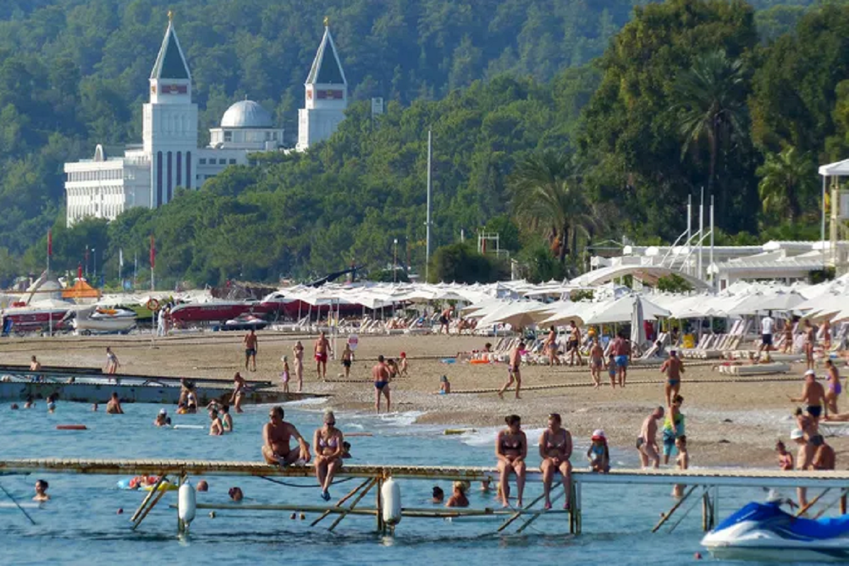 Эксперт по туризму Котляр назвала недорогие направления для летнего отдыха