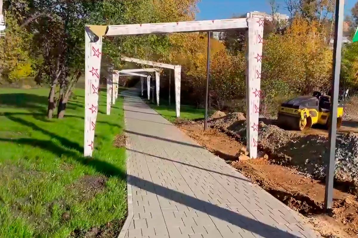 Мэр Иркутска Руслан Болотов: Благоустройство парка «Караси» в Юбилейном вышло на завершающую стадию